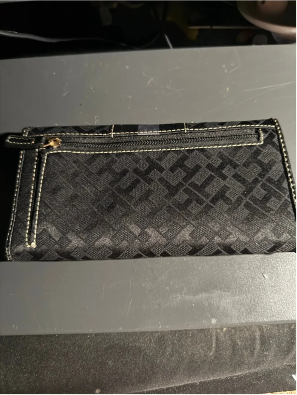 Tommy Hilfiger Black & Gray Monogram Wallet One Size